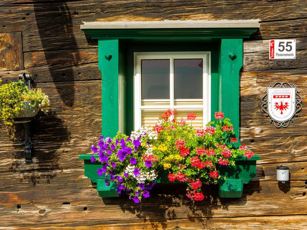 Altes Holzhaus Apartment Solden Luaran gambar